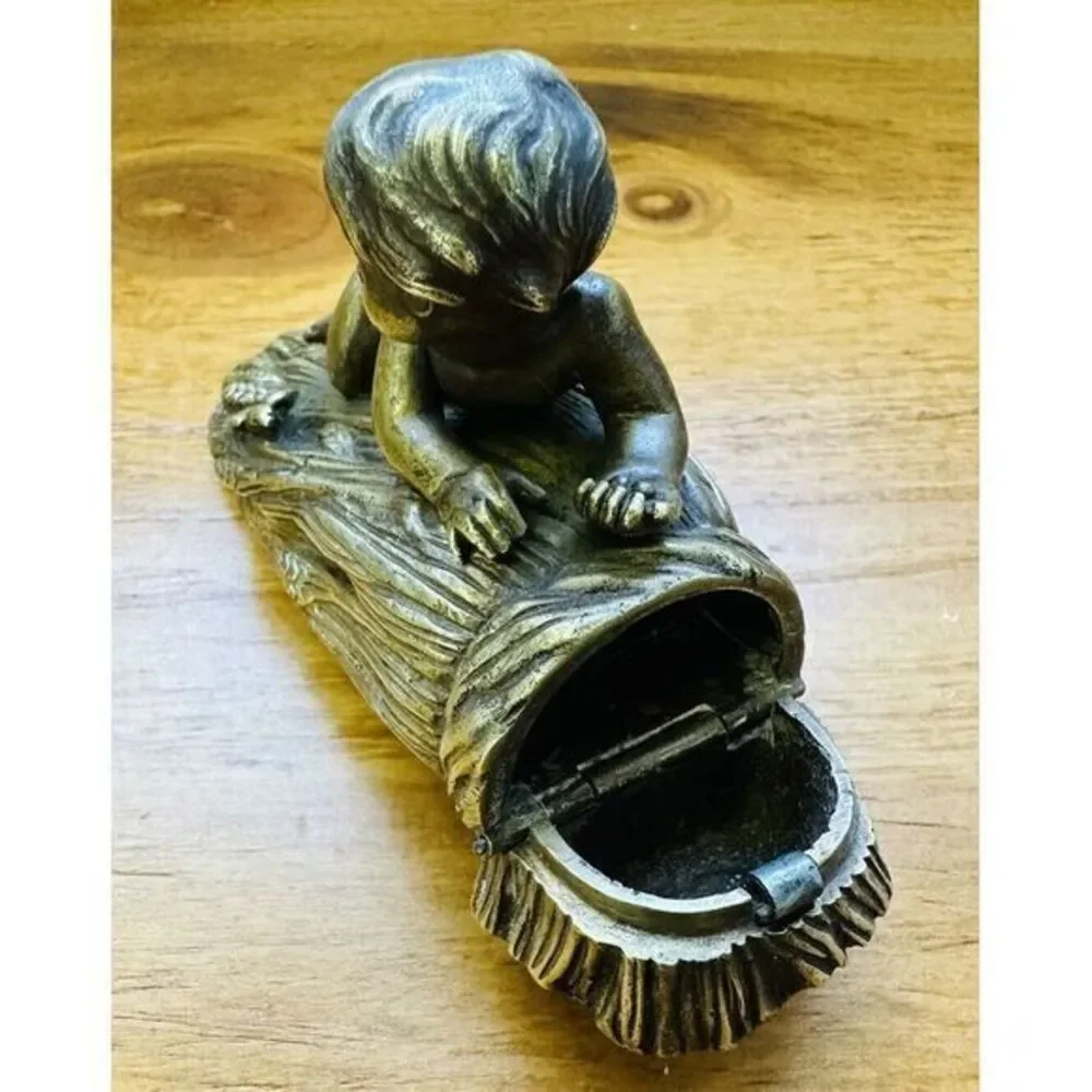 French Bronze and Gilt Metal Box Child & Bird On Wheat Bundle‎ Vintage